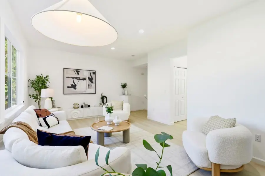 662 Montara Terrace, Sunnyvale, CA 94085 - Image #3