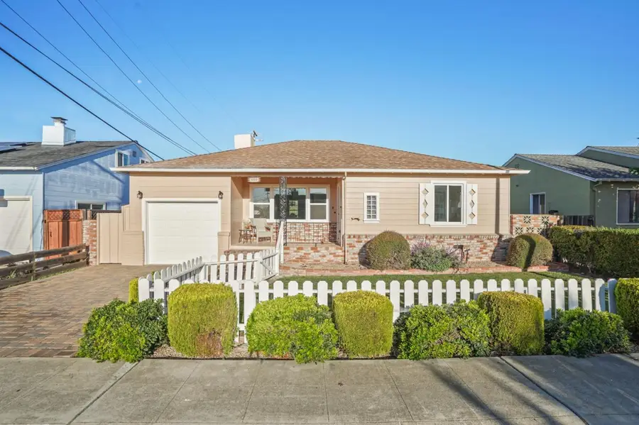 1709 Dolan Avenue, San Mateo, CA 94401 - Image #2
