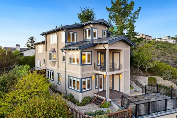 107 Dolphine Avenue, El Granada, CA 94018