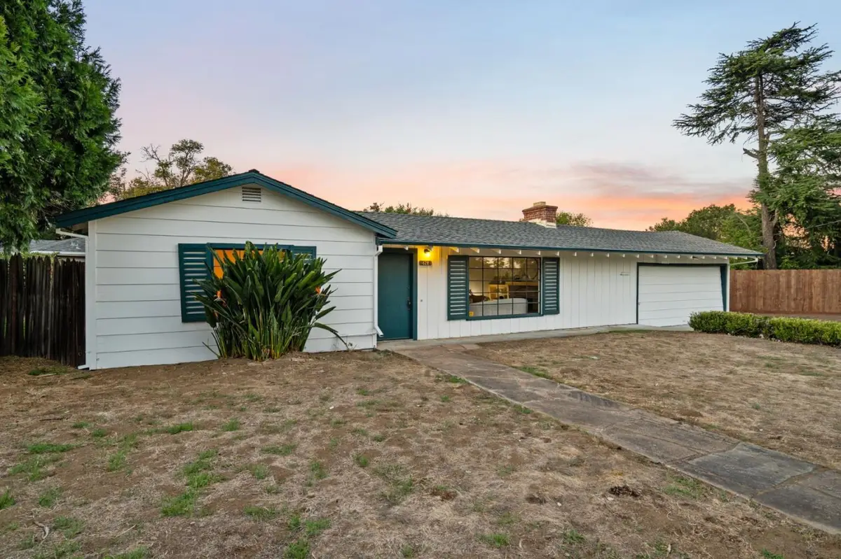 16281 Camino Del Sol, Los Gatos, CA 95032 - Image #1