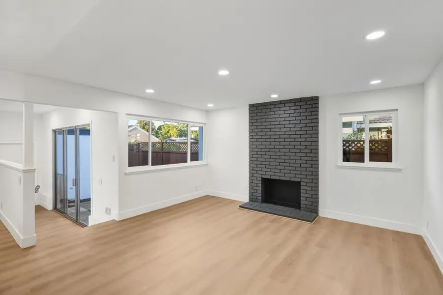 374 Manzanita Court, Milpitas, CA 95035 - Image #2