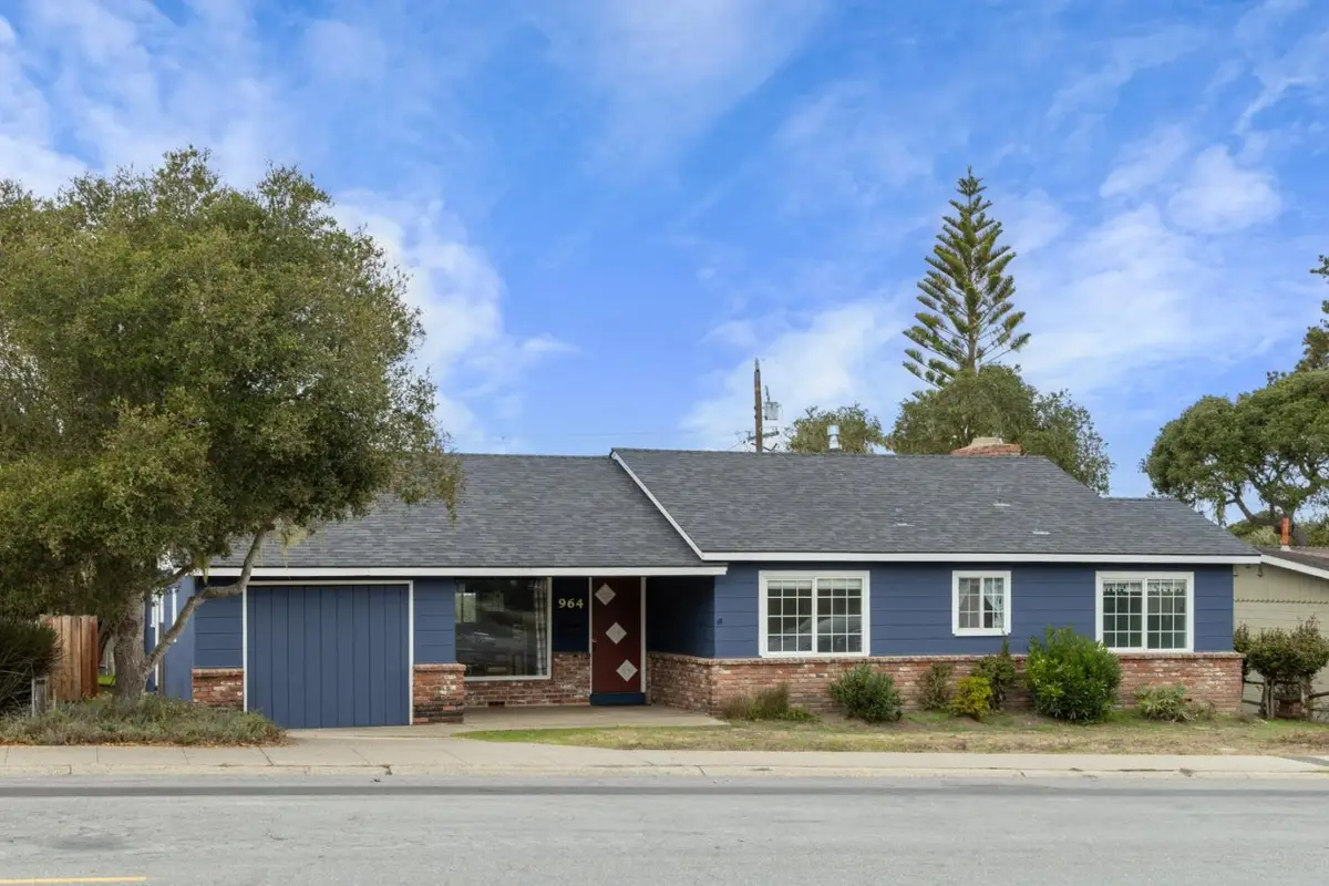 964 Forest Avenue, Pacific Grove, CA 93950 - Image #1