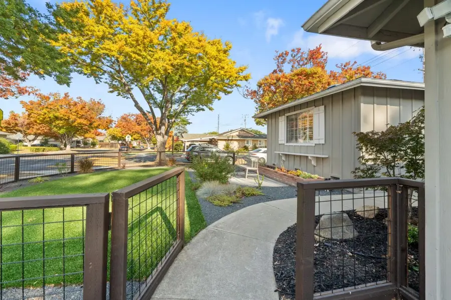 5254 Howes Lane, San Jose, CA 95118 - Image #2