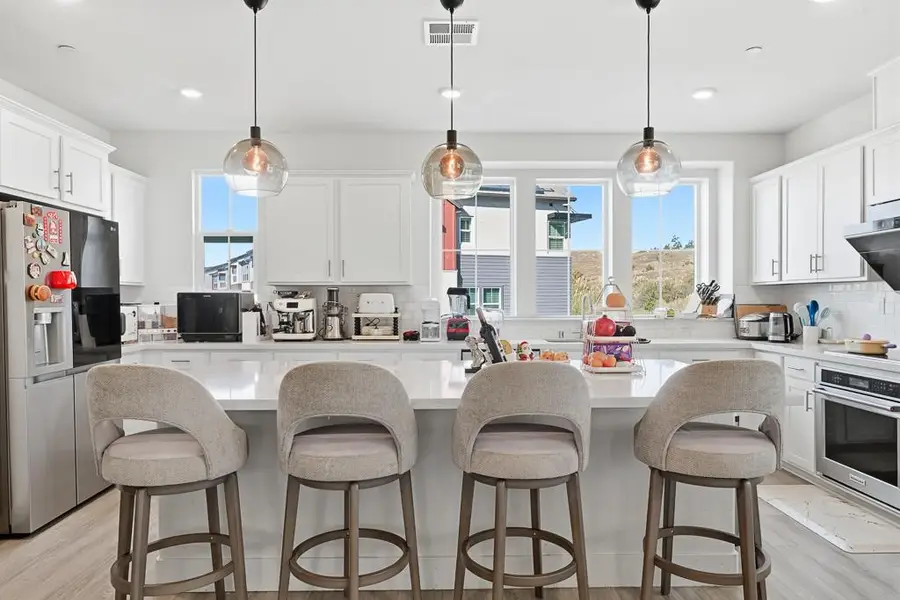 28983 Ashwell Avenue, Hayward, CA 94544 - Image #2