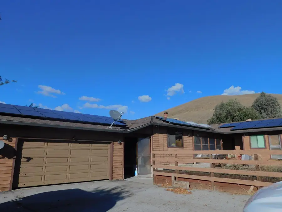 460 Foothill Road, Hollister, CA 95023 - Image #2