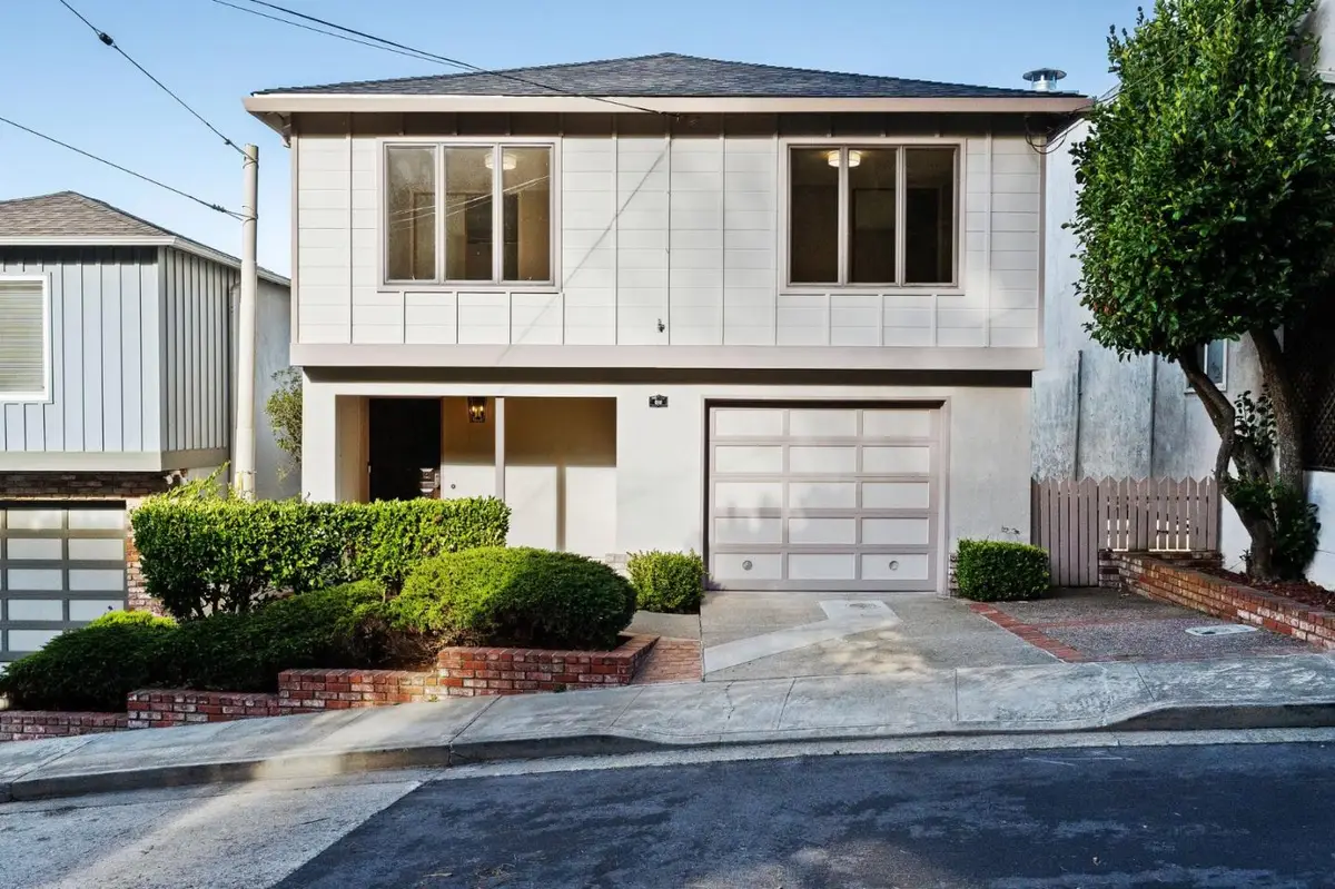 88 Alta Vista Way, Daly City, CA 94014 - Image #1