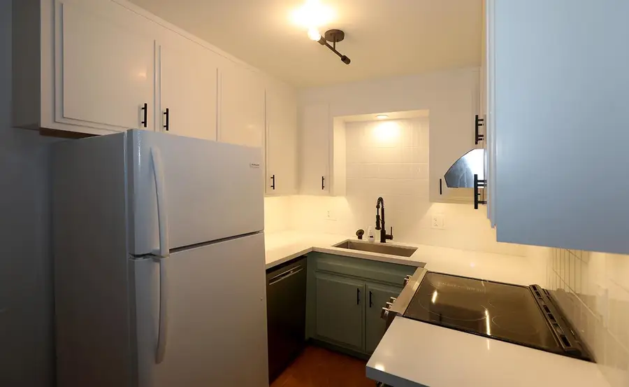 1124 Hollywood Avenue #3, Oakland, CA 94602 - Image #3