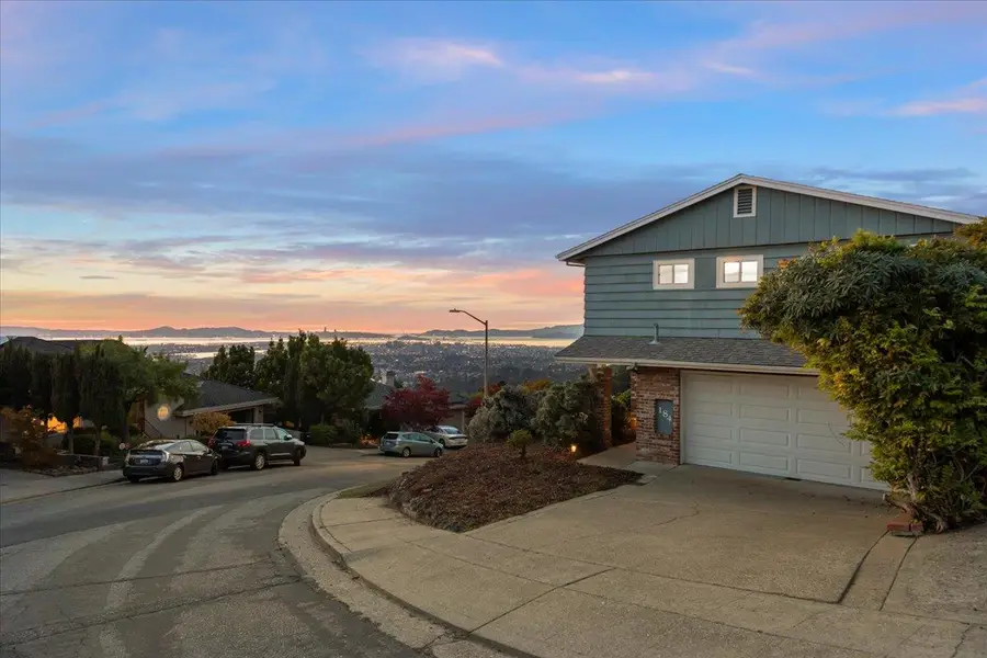 184 Kimberlin Heights Drive, Oakland, CA 94619 - Image #2