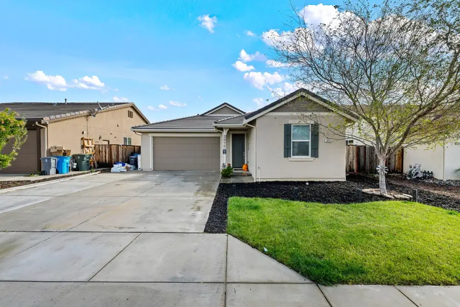 2875 Walker Way, Hollister, CA 95023 - Image #3