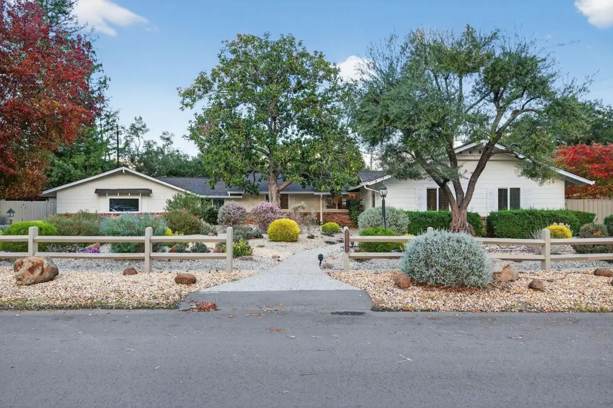 14121 Shadow Oaks Way, Saratoga, CA 95070 - Image #1