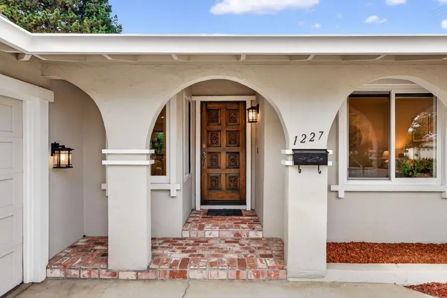1227 Sargent Drive, Sunnyvale, CA 94087 - Image #3