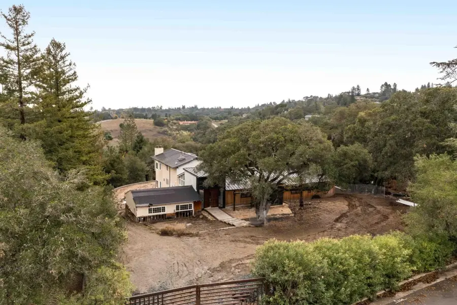 3085 Alexis Drive, Palo Alto, CA 94304 - Image #2