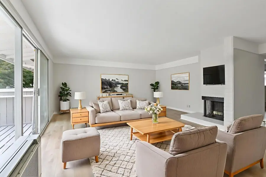 500 W Middlefield Road #18, Mountain View, CA 94043 - Image #3