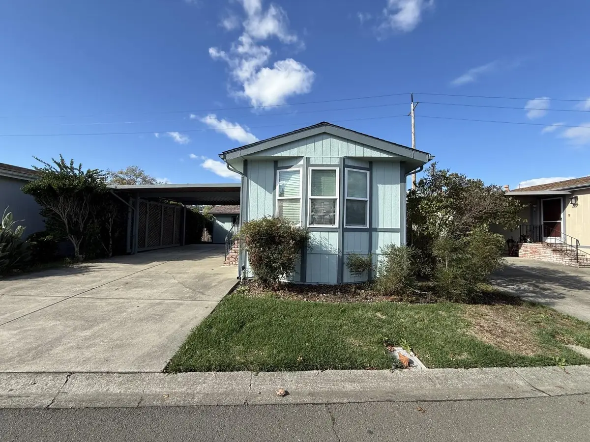 1556 Crown Road #1556, Petaluma, CA 94954 - Image #1
