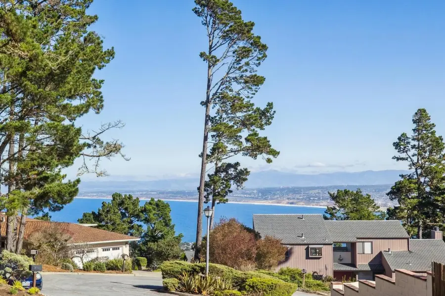 3 Sommerset, Monterey, CA 93940 - Image #2