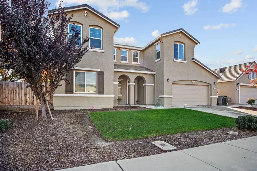 2126 Grapevine Drive, Livingston, CA 95334 - Image #2