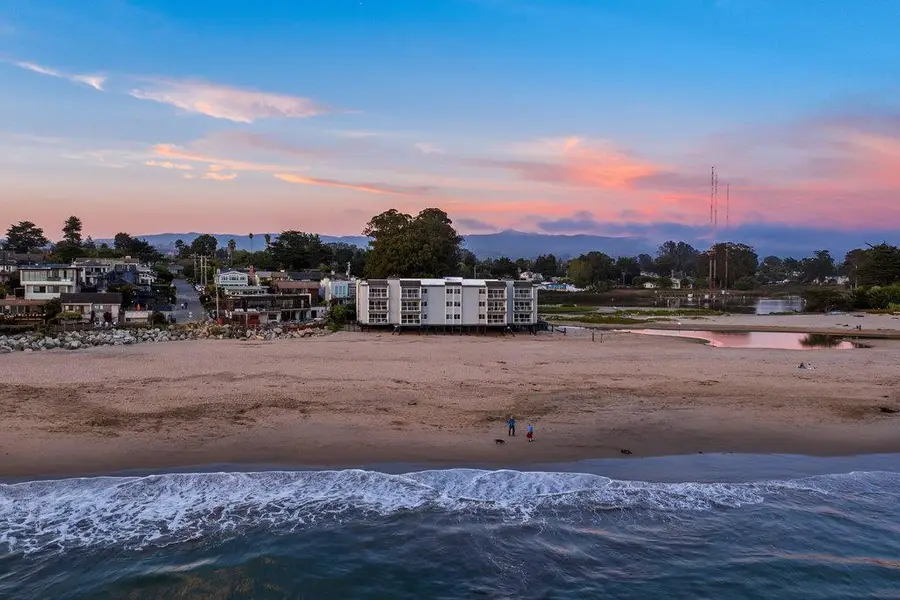 22130 E Cliff Drive #2D, Santa Cruz, CA 95062 - #2