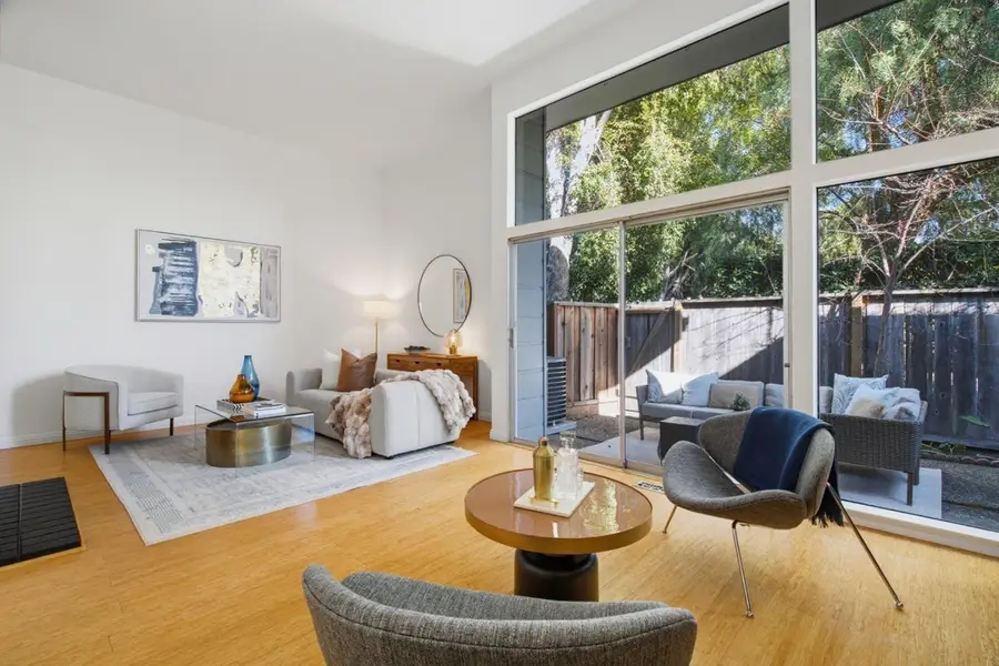 501 W Fox Court, Redwood City, CA 94061 - Image #3