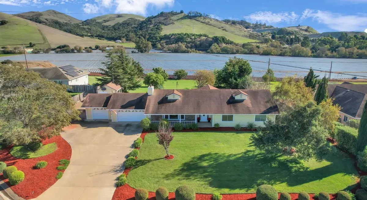 21160 Valle San Juan Drive, Salinas, CA 93907 - Image #1