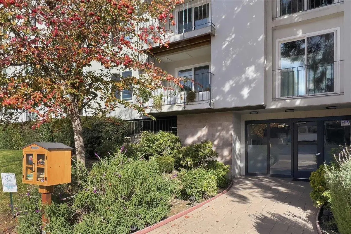 601 Leahy Street #201, Redwood City, CA 94061 - Image #1