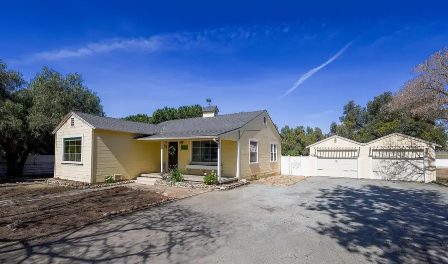 1320 Santa Ana Road, Hollister, CA 95023 - #2