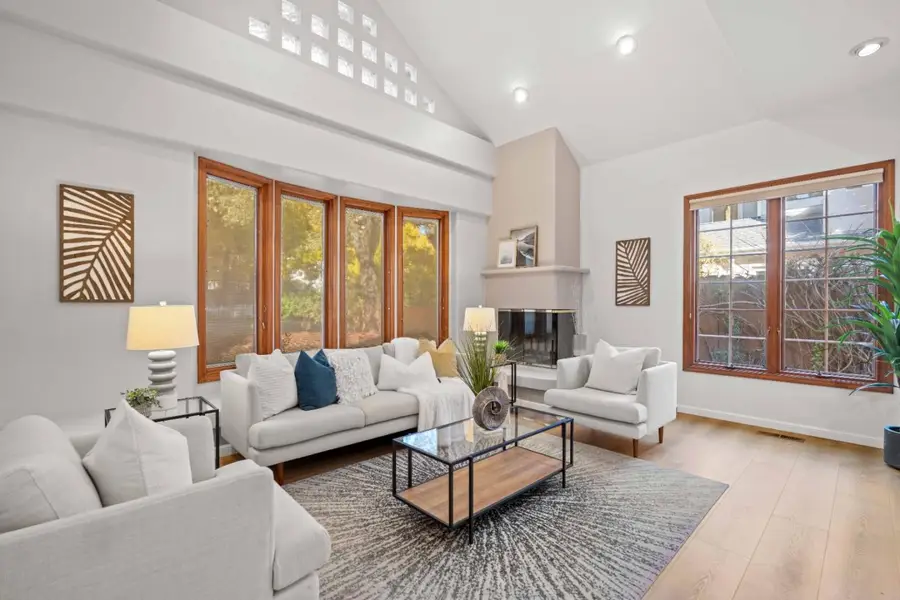 90 Walnut Avenue, Atherton, CA 94027 - Image #3