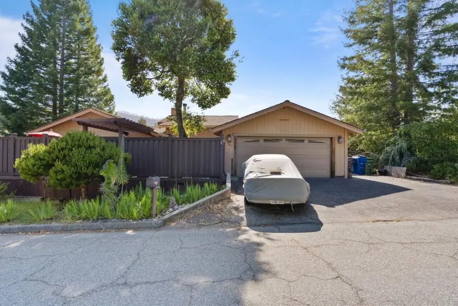 267 Crows Nest Drive, Boulder Creek, CA 95006 - Image #2