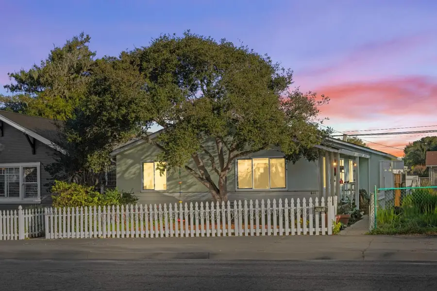 609 Congress Avenue, Pacific Grove, CA 93950 - Image #2