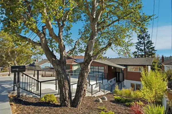 2109 Cipriani Boulevard, Belmont, CA 94002