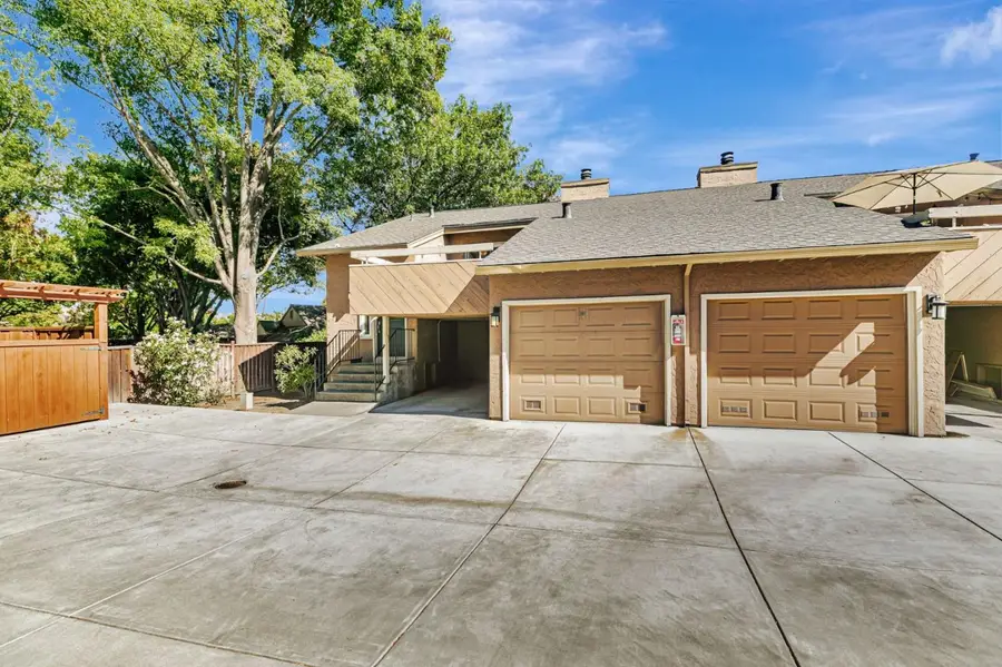 2128 Canoas Garden Avenue #D, San Jose, CA 95125 - Image #2