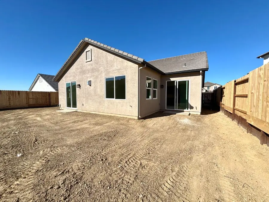 899 Sienna Court, Hollister, CA 95023 - Image #2