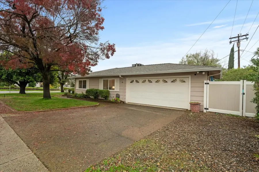 3505 Tamarack Drive, Redding, CA 96003 - Image #2