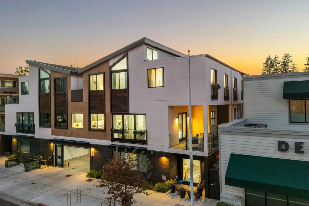 908 Woodside Road, Redwood City, CA 94061 - Image #1