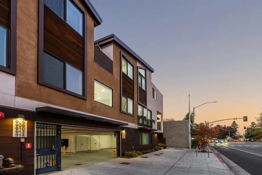 908 Woodside Road, Redwood City, CA 94061 - Image #3