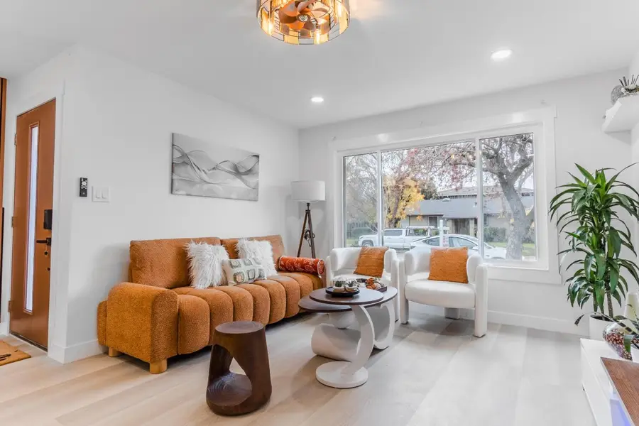 2786 Plumas Drive, San Jose, CA 95121 - Image #2