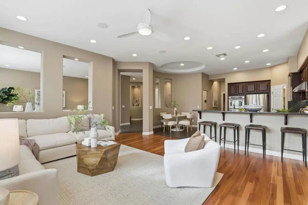 670 E Central Avenue, Morgan Hill, CA 95037 - Image #1