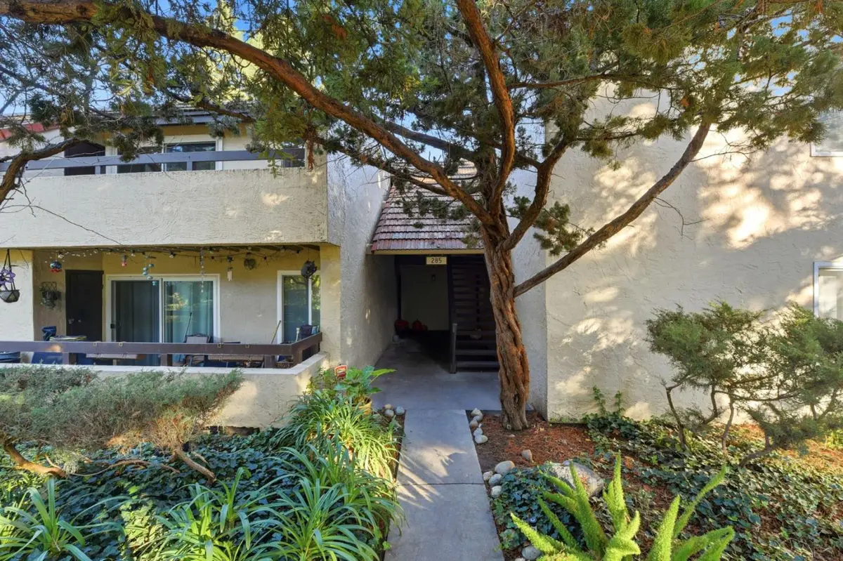 285 Tradewinds Drive #6, San Jose, CA 95123 - Image #1