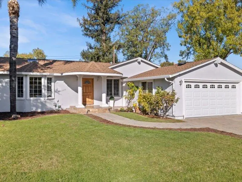 18255 Mccoy Ave, Saratoga, CA 95070 - Image #2