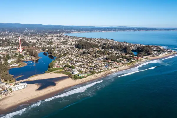 656 24th Avenue, Santa Cruz, CA 95062