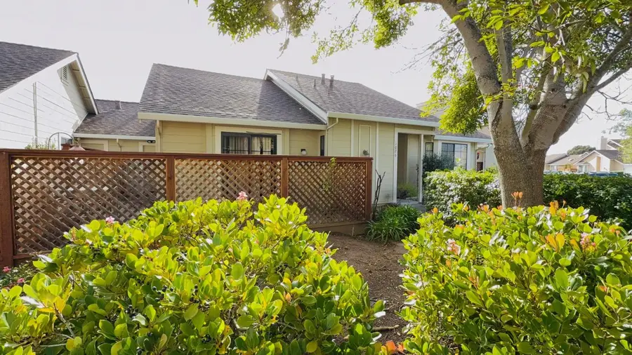 1026 Highlander Drive, Seaside, CA 93955 - Image #2
