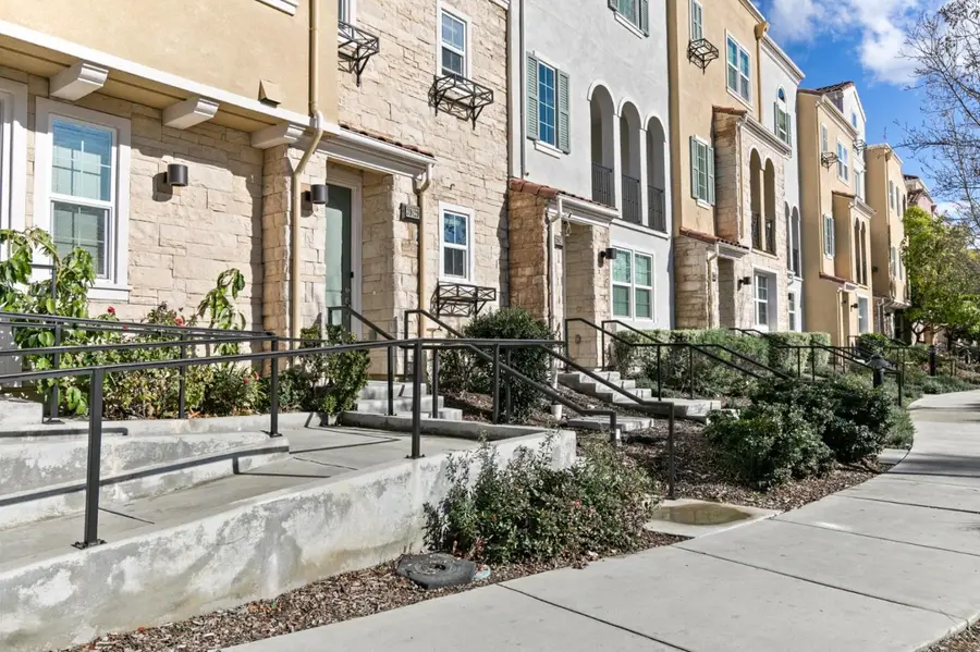 39829 Pelton Terrace, Newark, CA 94560 - Image #2