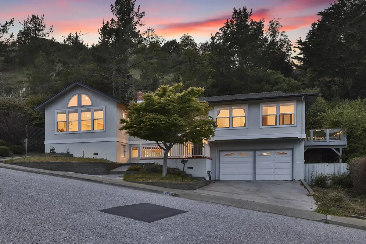 1050 Yosemite Dr, Pacifica, CA 94044 - #1