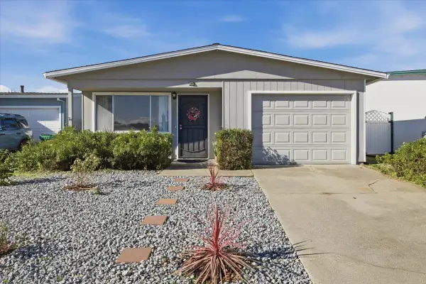 573 Cedar Drive, Watsonville, CA 95076