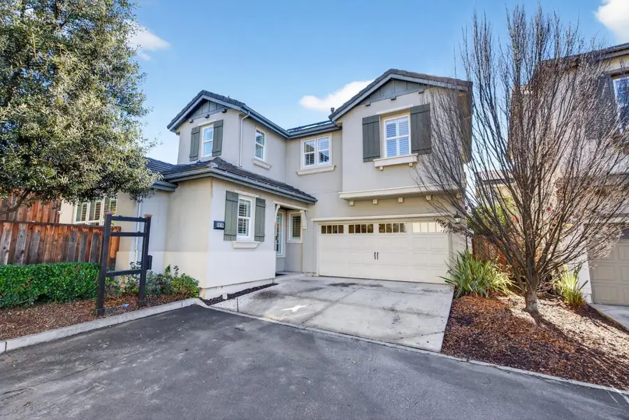 3210 La Rochelle Way, San Jose, CA 95135 - Image #2