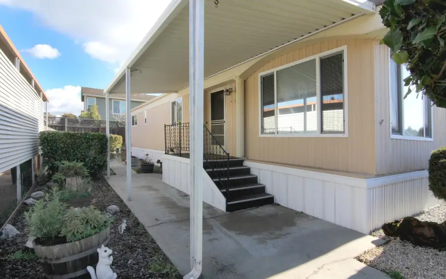 4425 Clares Street #3, Capitola, CA 95010 - Image #3