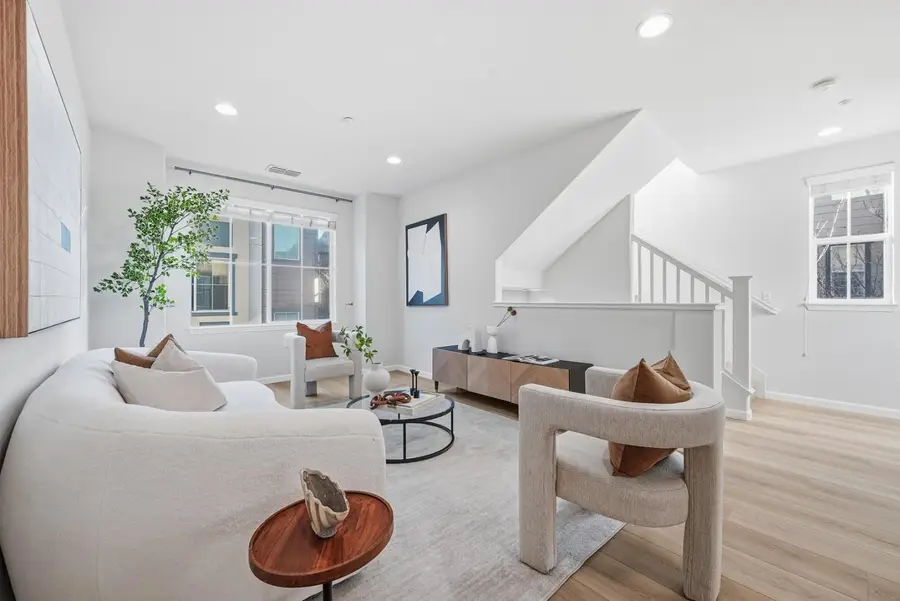 214 Peppermint Tree Terrace #1, Sunnyvale, CA 94086 - #3