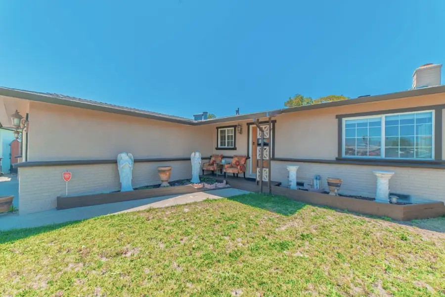 336 Rainier Drive, Salinas, CA 93906 - Image #3