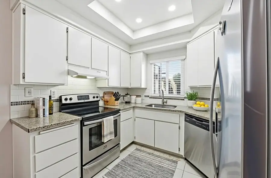 354 Shadow Run Drive, San Jose, CA 95110 - Image #3