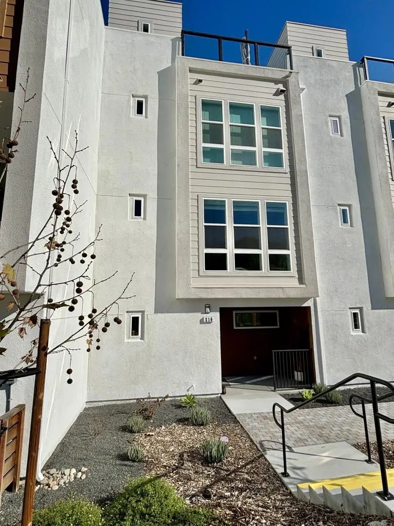 210 Verandah Avenue, Novato, CA 94945 - Image #1