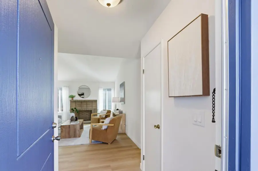 1586 Redfield Court, San Jose, CA 95121 - Image #3